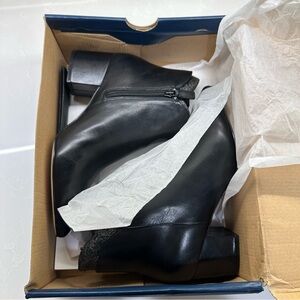 NWT || NIB: Cole Haan Elyse Black Ankle Leather Boots with Side Zip. Size: 9.5 B